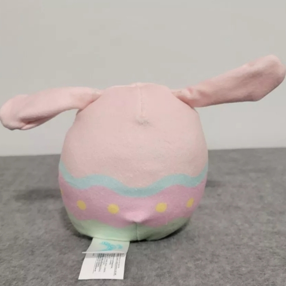 4" Bop the Bunny Egg Capsule Easter Canada Exclusive Kellytoy 2022 Squishmallow - Picture 2 of 2